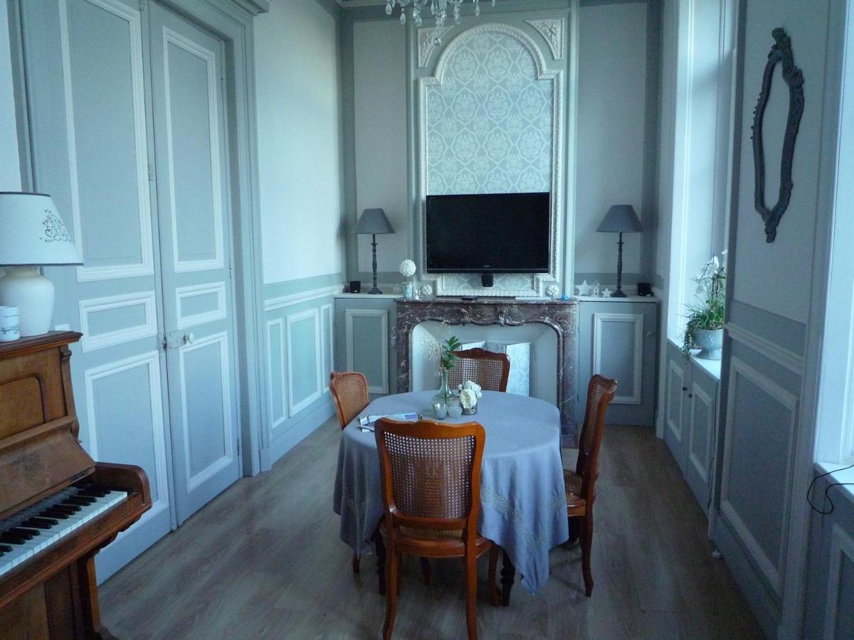 Chateau De Plessier-Roza Le Plessier-Rozainvillers Bagian luar foto